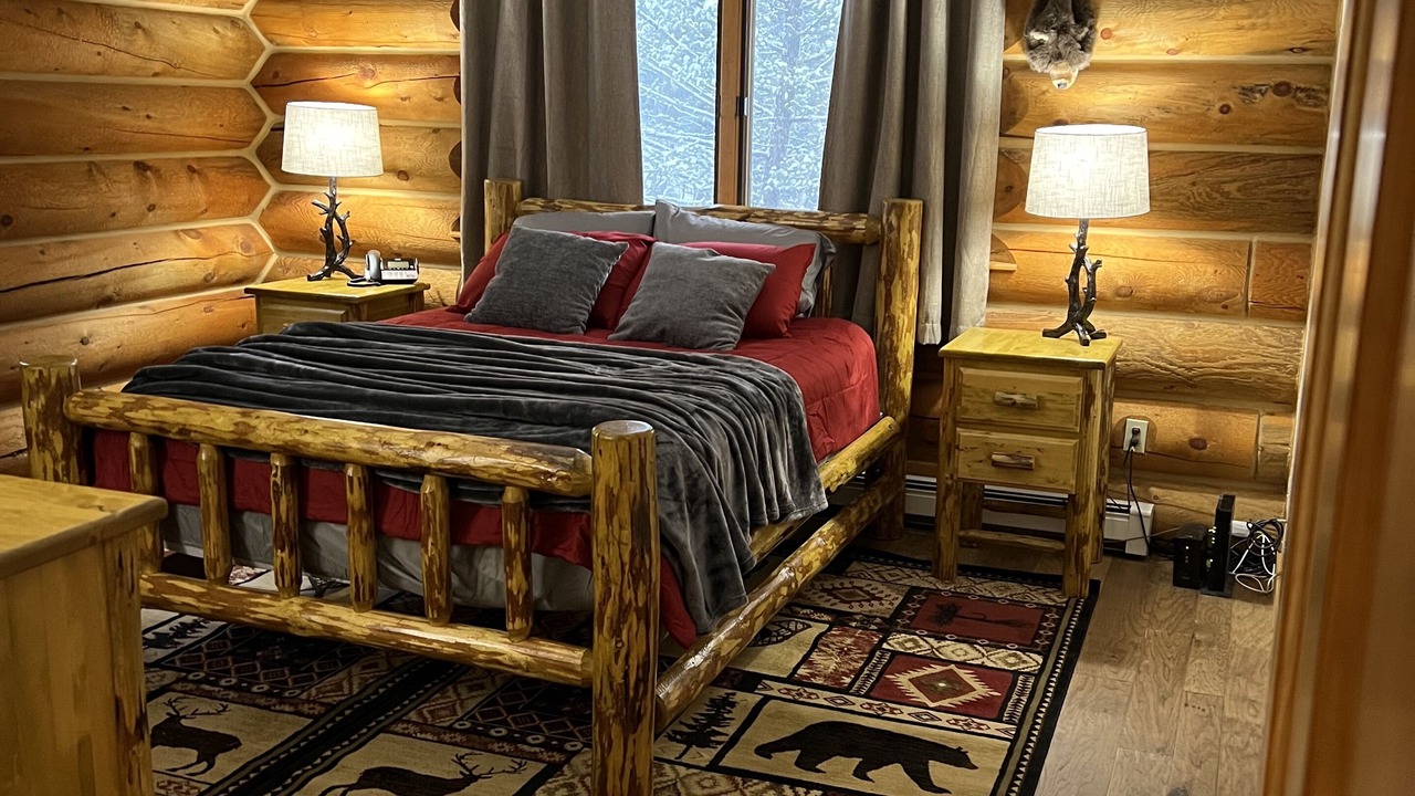 Photo of Bedroom in Gallatin Gateway