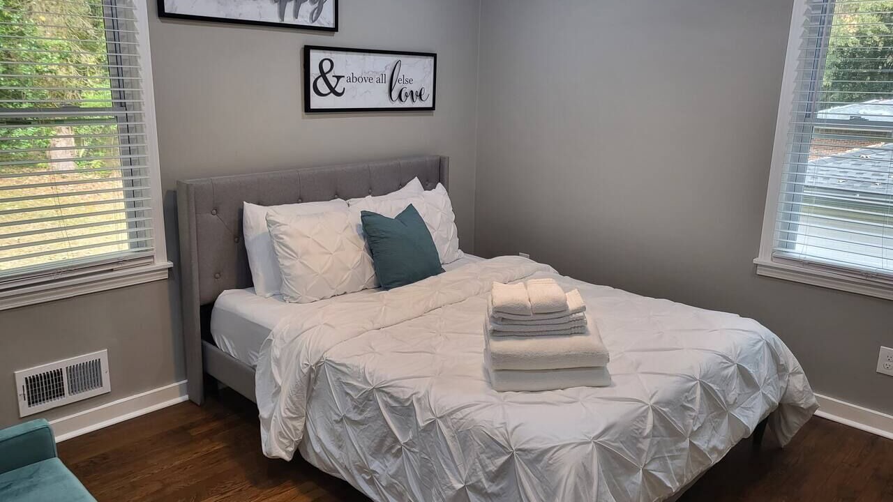 Photo of Bedroom in Atlanta