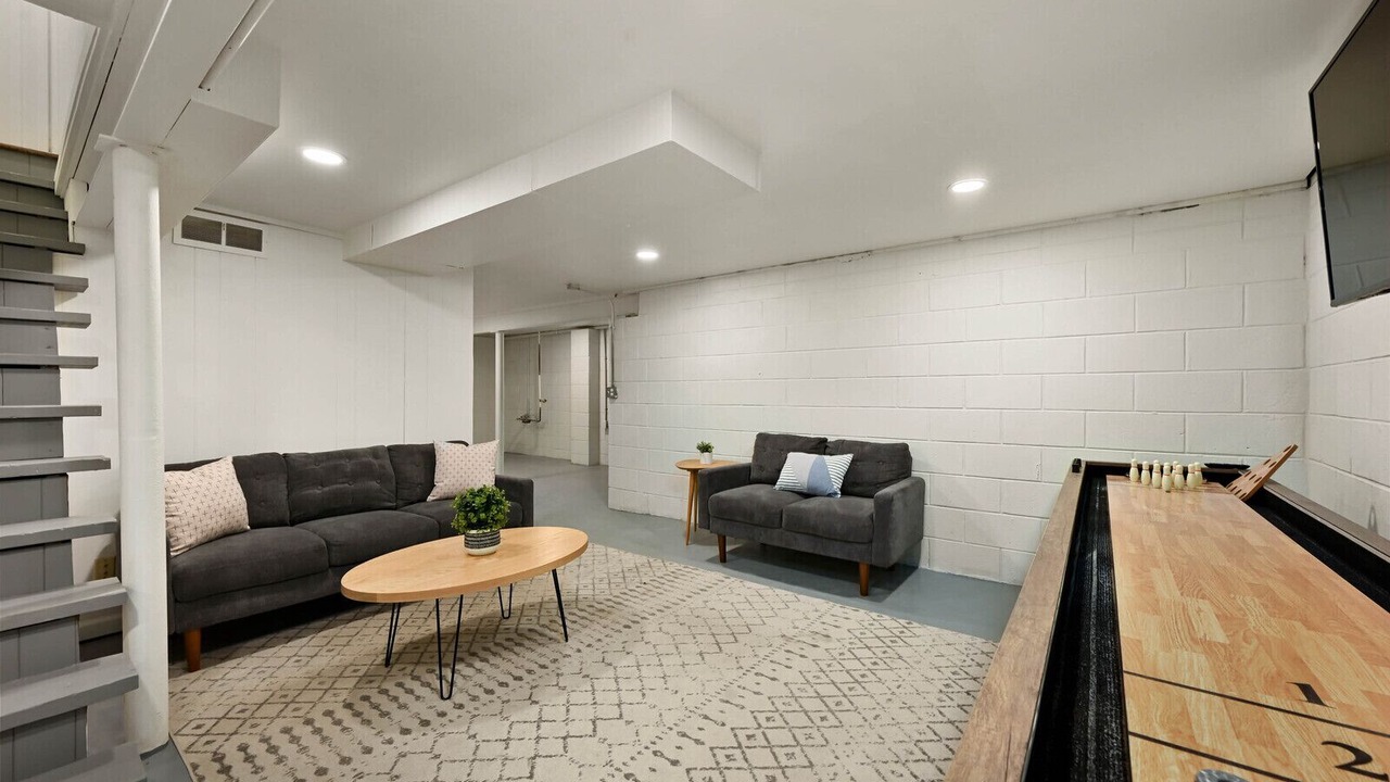 Photo of Bedroom in Prairie Village