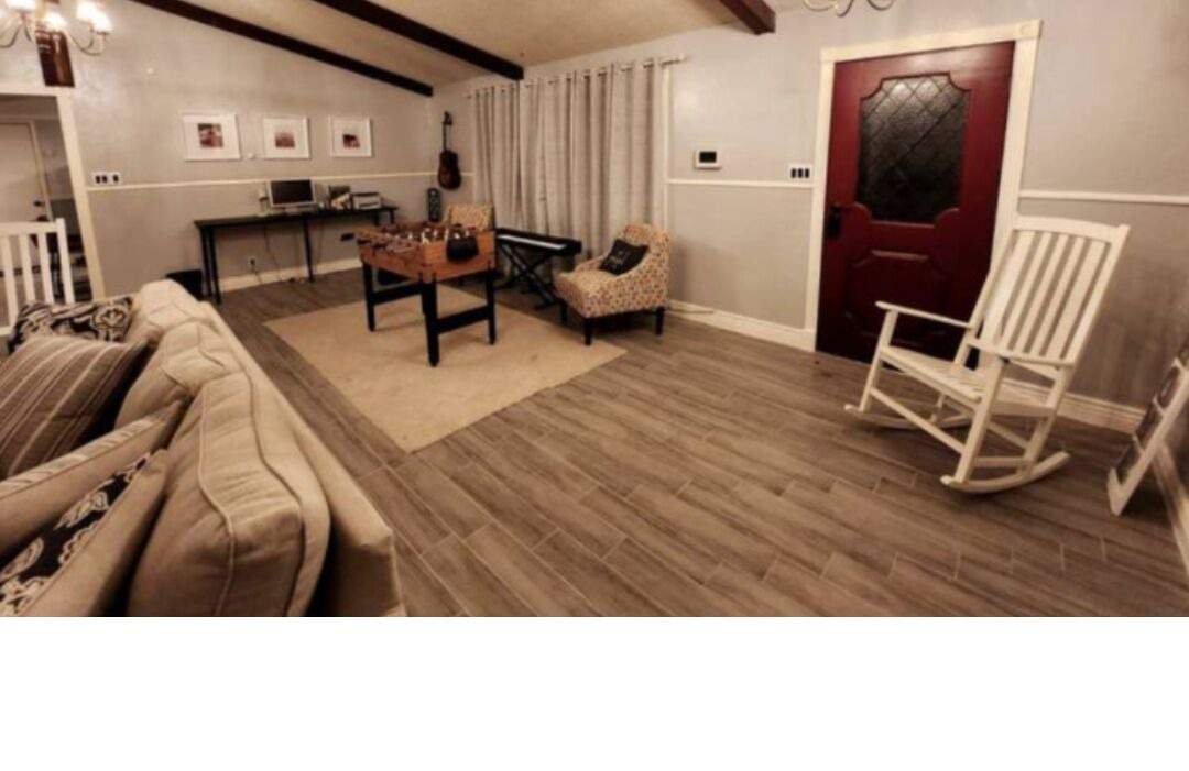 Photo of Livingroom in Durant