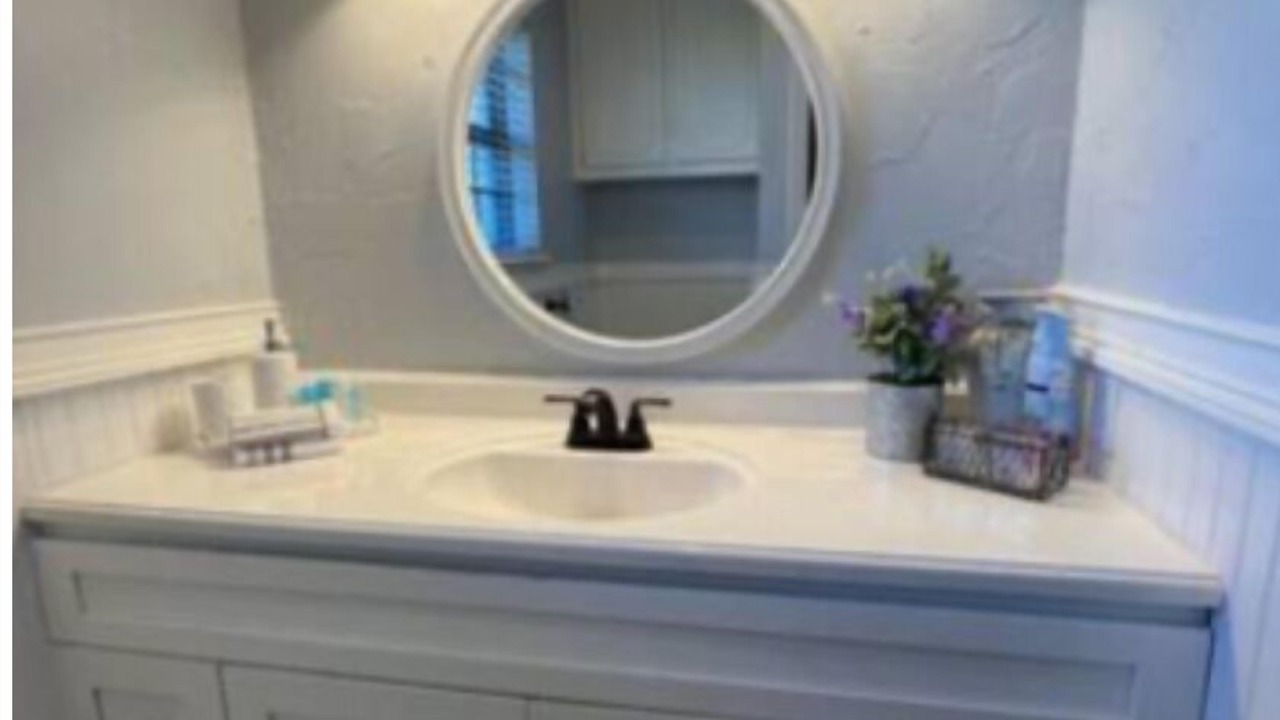Photo of Bathroom in Durant