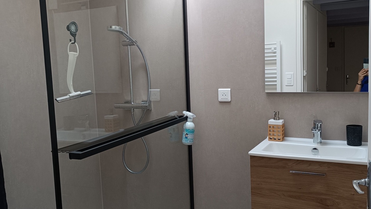 Photo of Bathroom in La Garnache