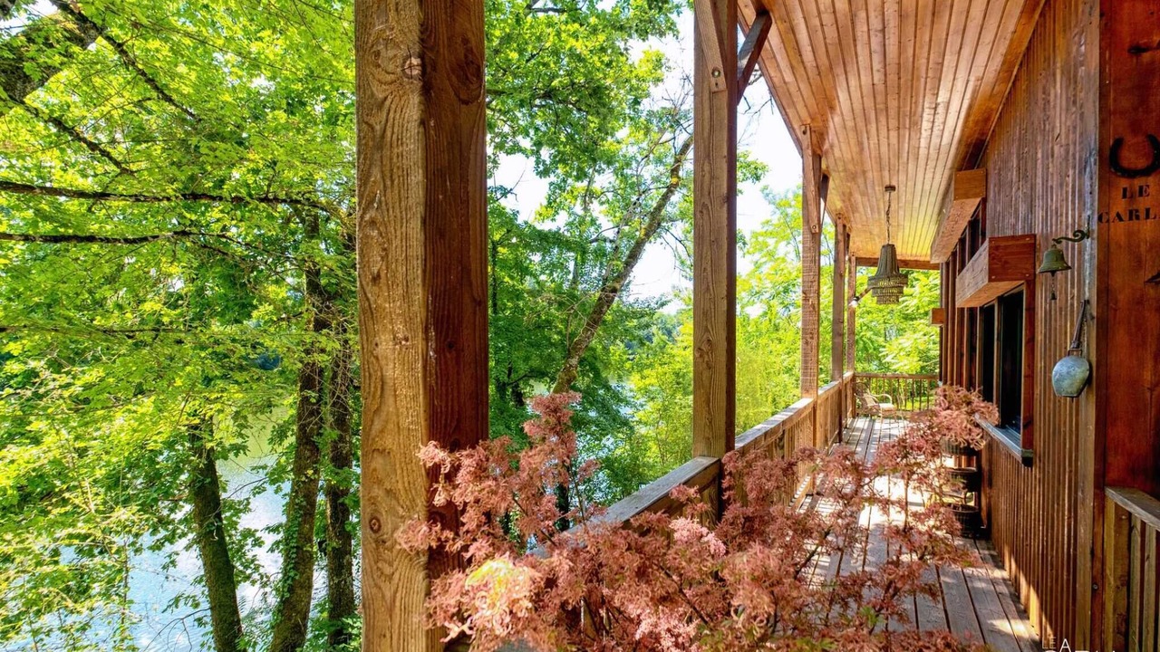 Photo of Patio Balcony in Castelnau-de-Levis