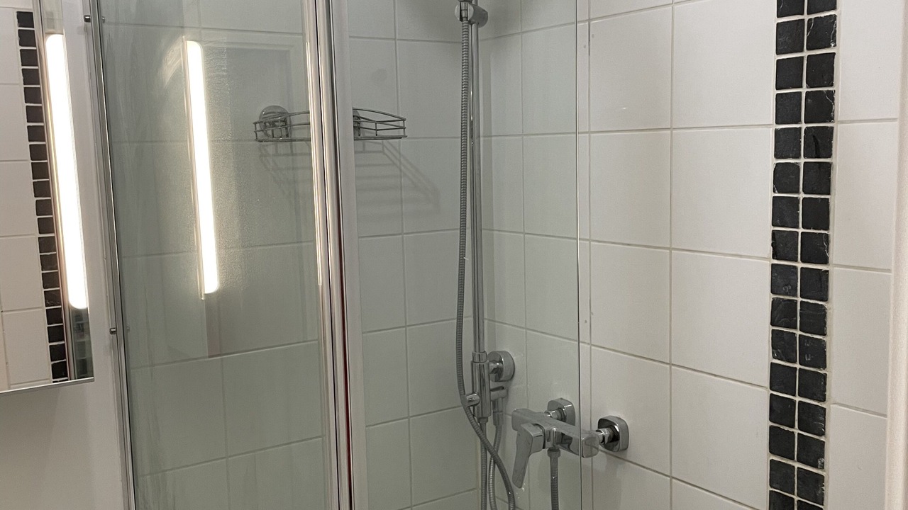 Photo of Bathroom in Colombelles