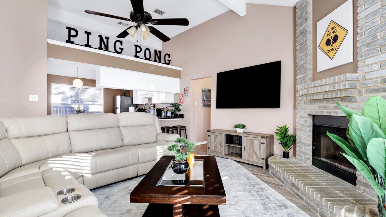 Photo of Livingroom in Wetmore