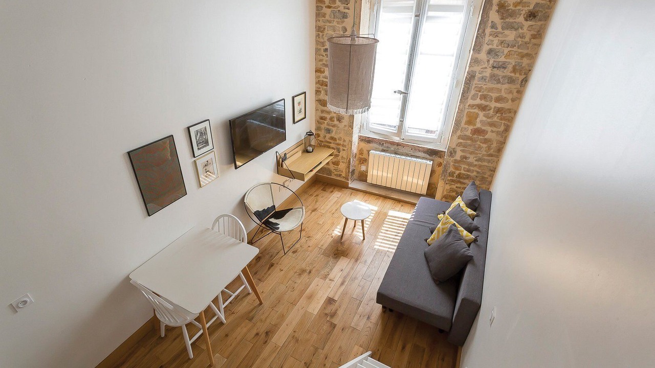 Photo of Livingroom in Carnot - Gailleton
