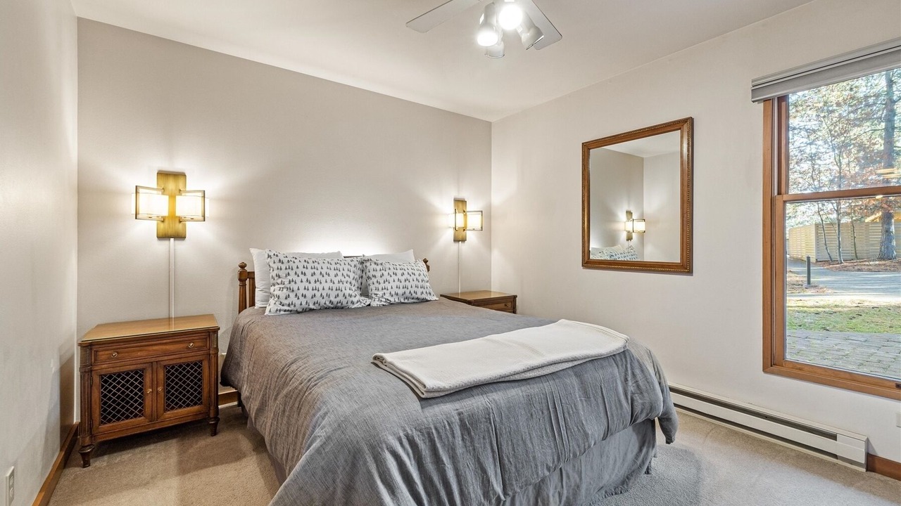 Photo of Bedroom in Century West