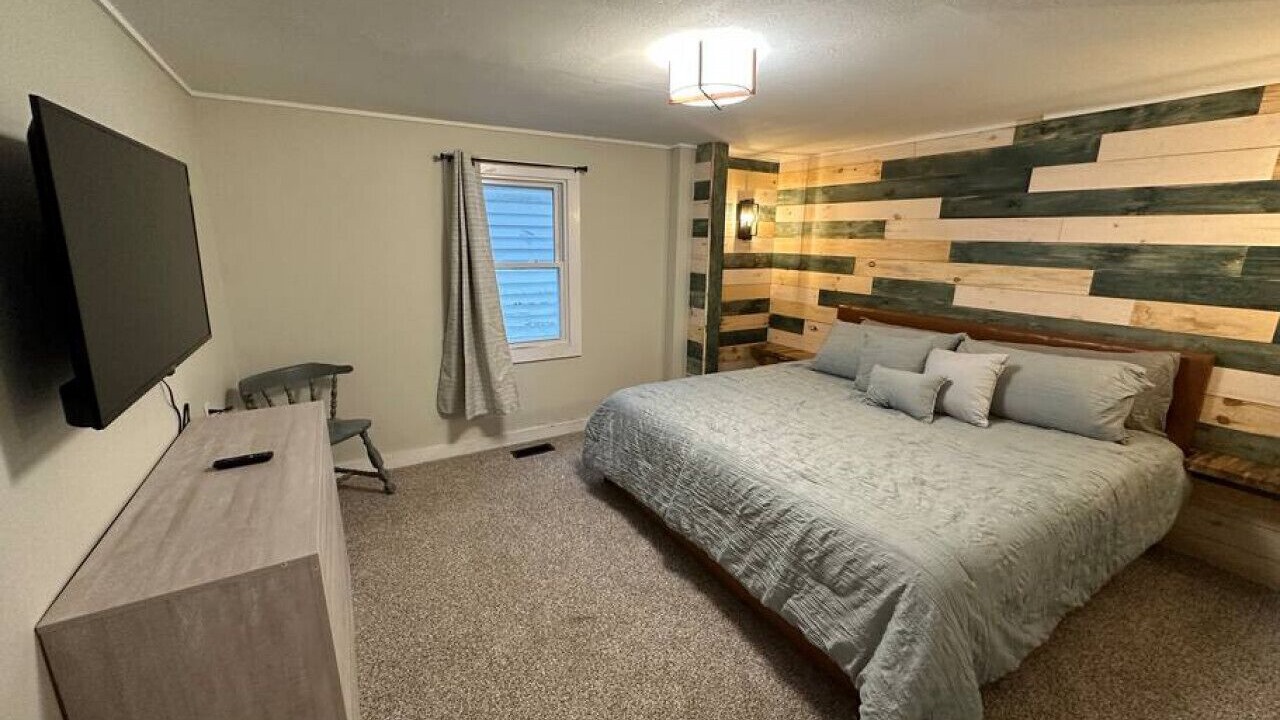 Photo of Bedroom in Blodgett Mills
