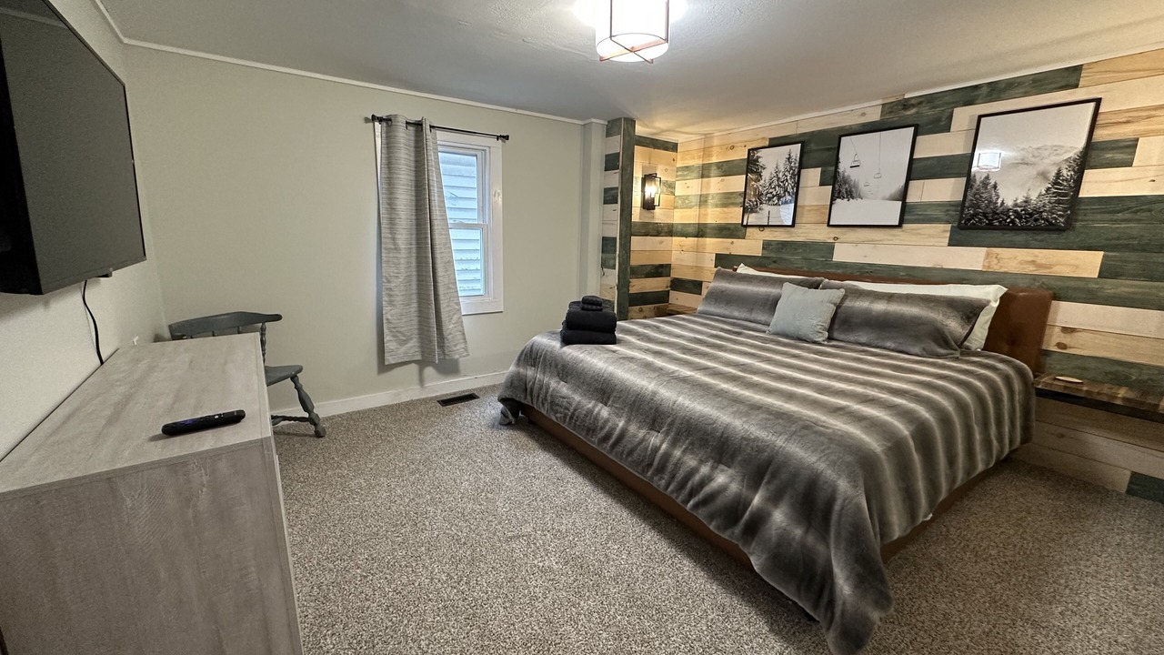 Photo of Bedroom in Blodgett Mills