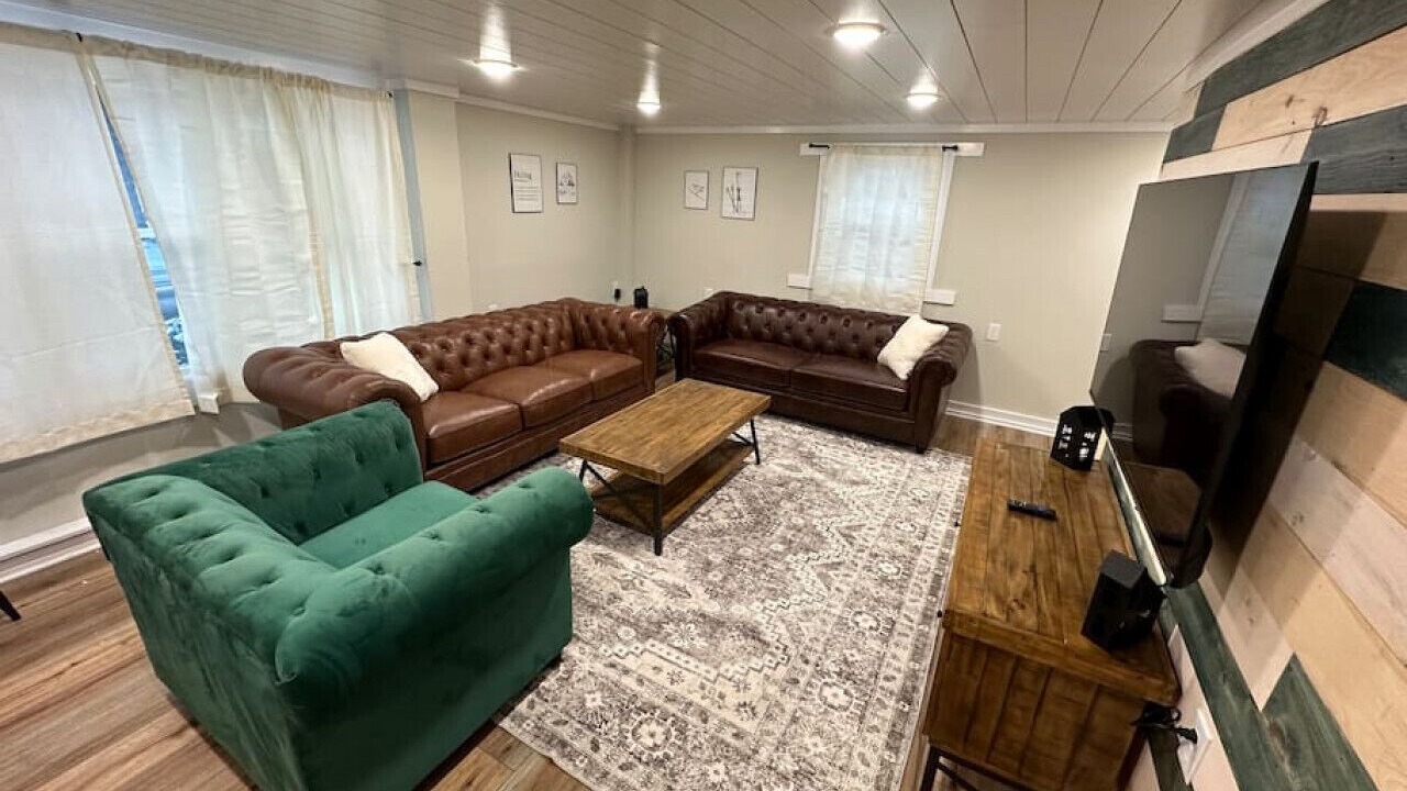 Photo of Livingroom in Blodgett Mills