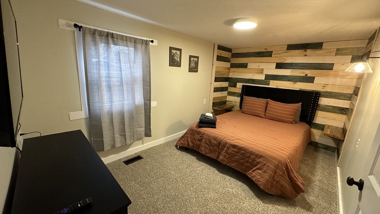 Photo of Bedroom in Blodgett Mills