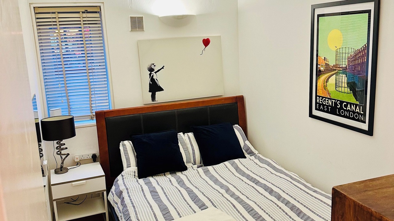 Photo of Bedroom in Weavers