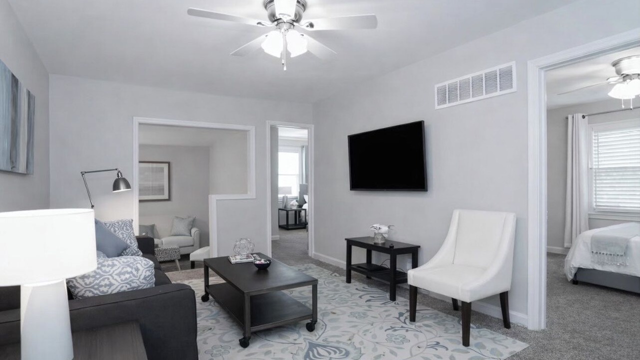 Photo of Livingroom in Overland Park