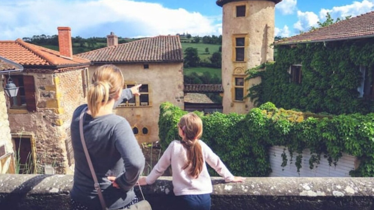 Photo of Outdoor in Saint-Jean-Saint-Maurice-sur-Loire