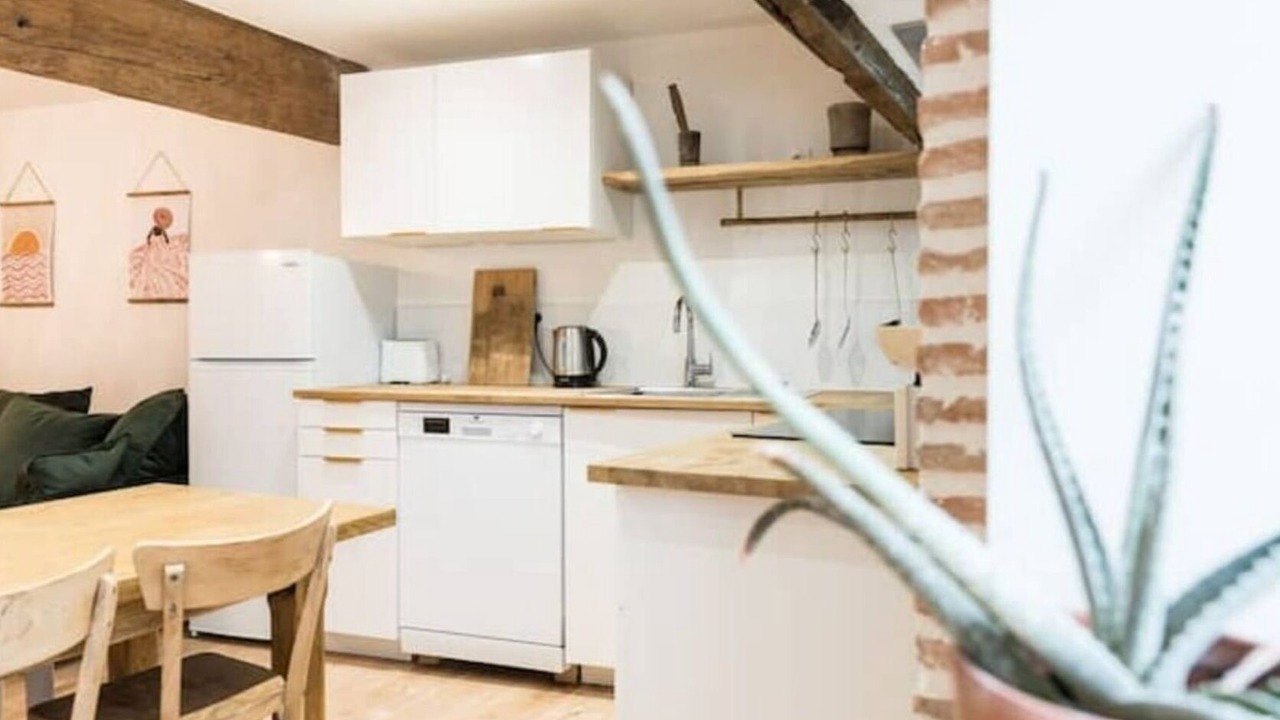 Photo of Kitchen in Saint-Jean-Saint-Maurice-sur-Loire