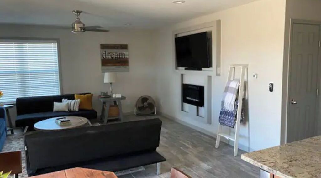 Photo of Livingroom in Thackerville