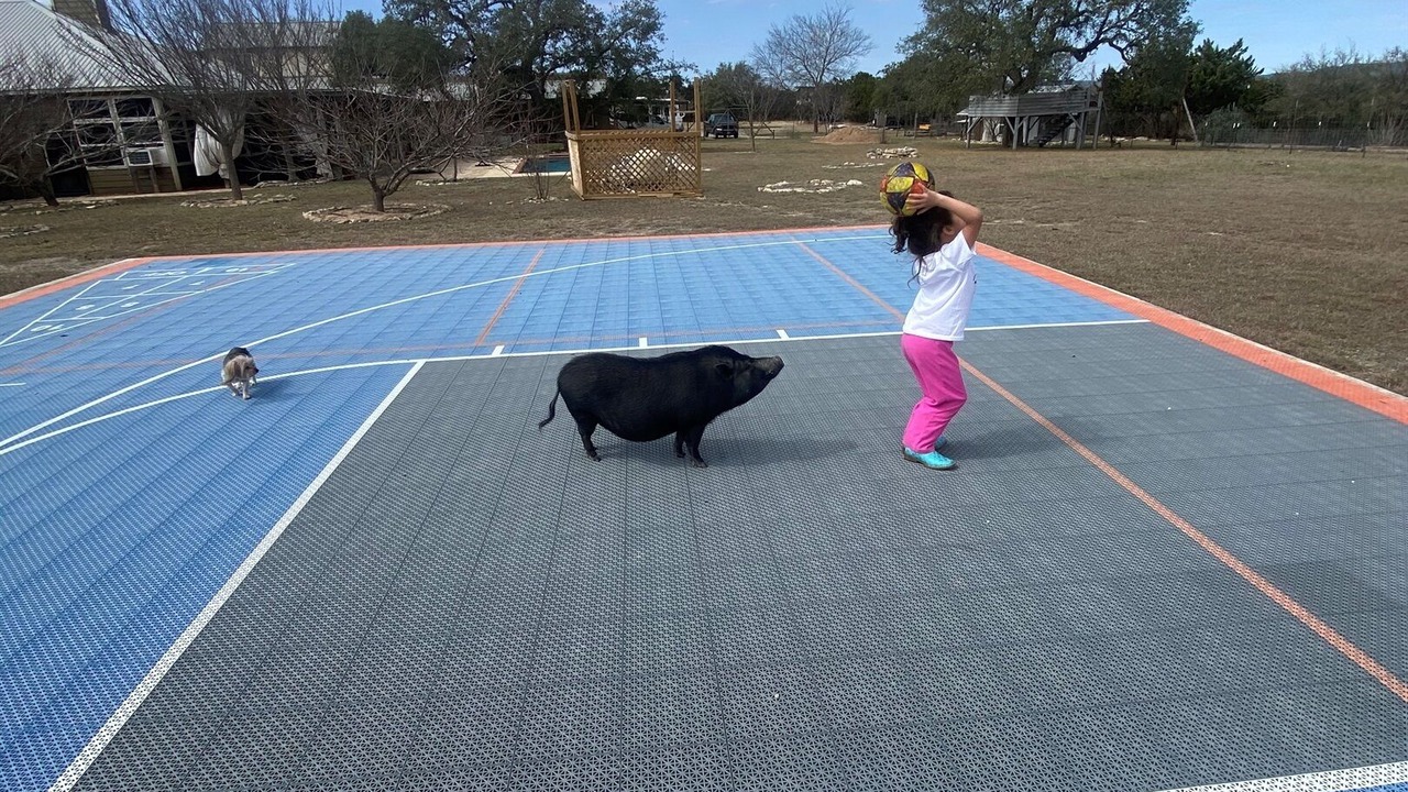 Photo of Others in Bandera
