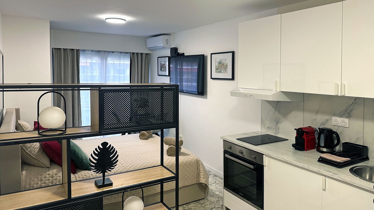 Photo of Bedroom in Les Baumettes