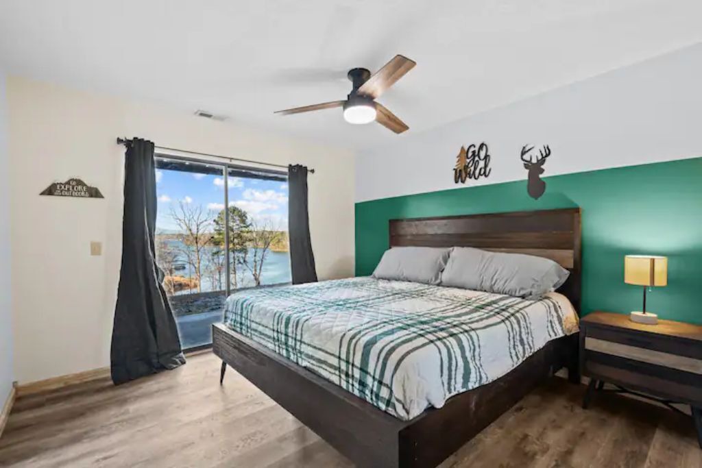 Photo of Bedroom in Seneca