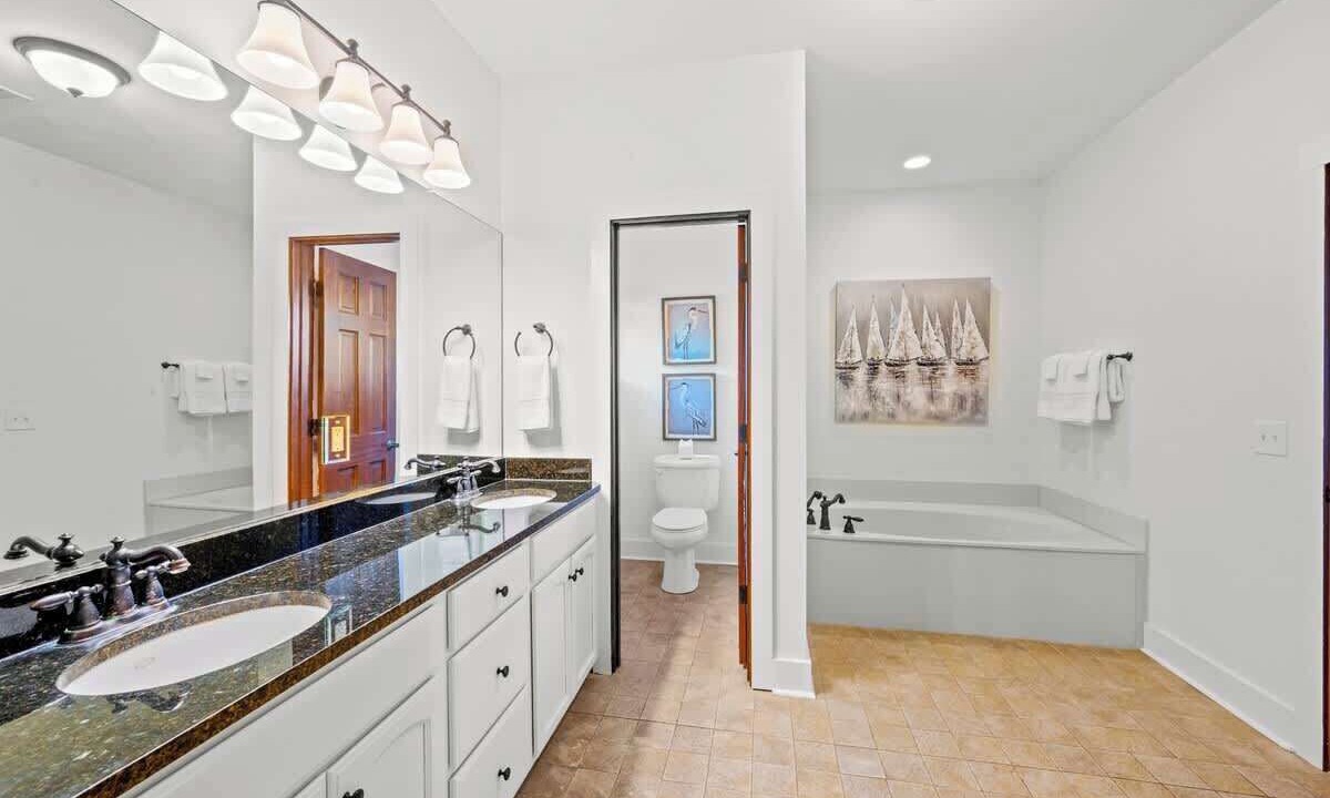 Photo of Bathroom in Eatonton