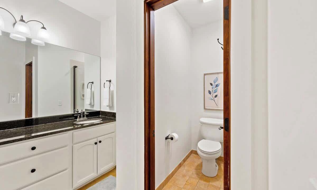 Photo of Bathroom in Eatonton