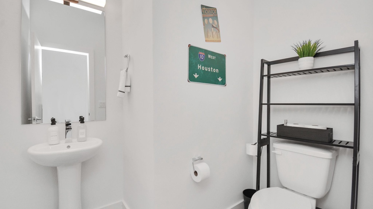 Photo of Bathroom in Northside