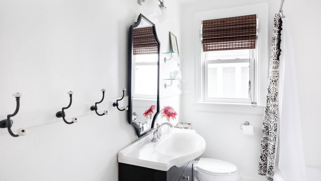 Photo of Bathroom in Lockeland Springs