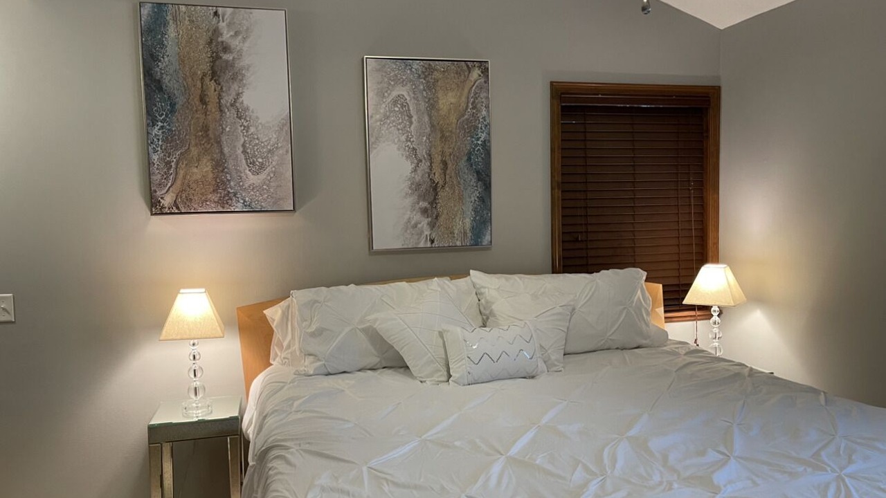 Photo of Bedroom in Sunrise Beach