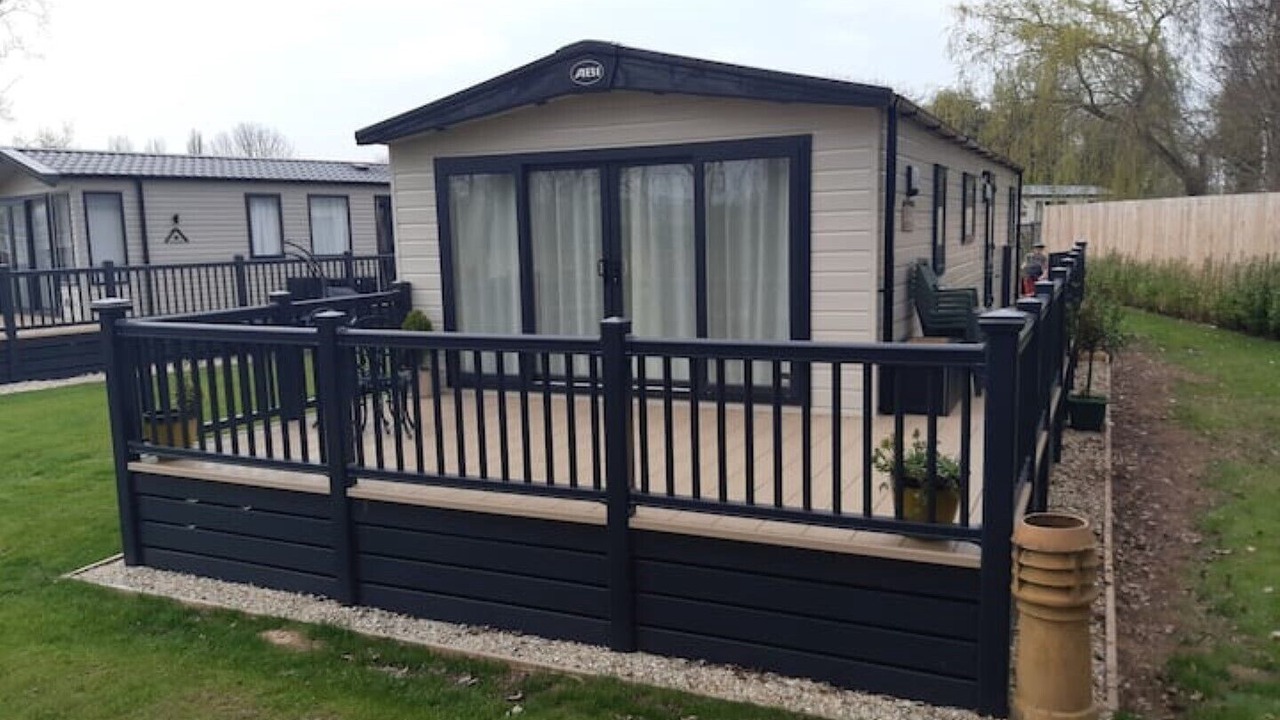 Photo of Patio Balcony in South Cerney