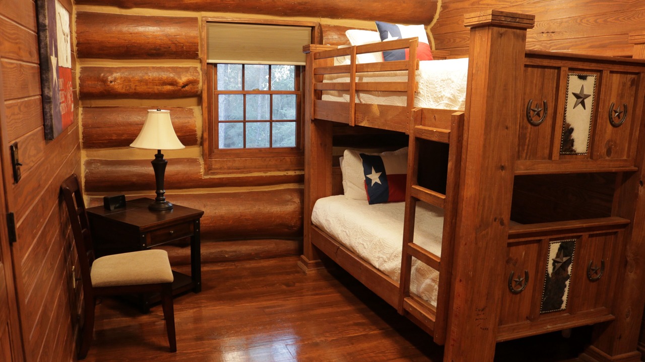 Photo of Bedroom in Conroe