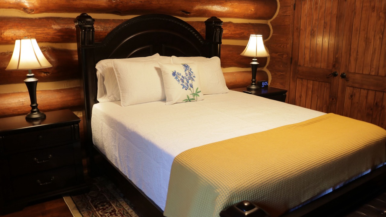 Photo of Bedroom in Conroe
