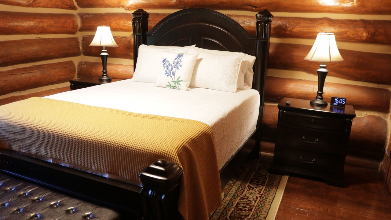 Photo of Bedroom in Conroe
