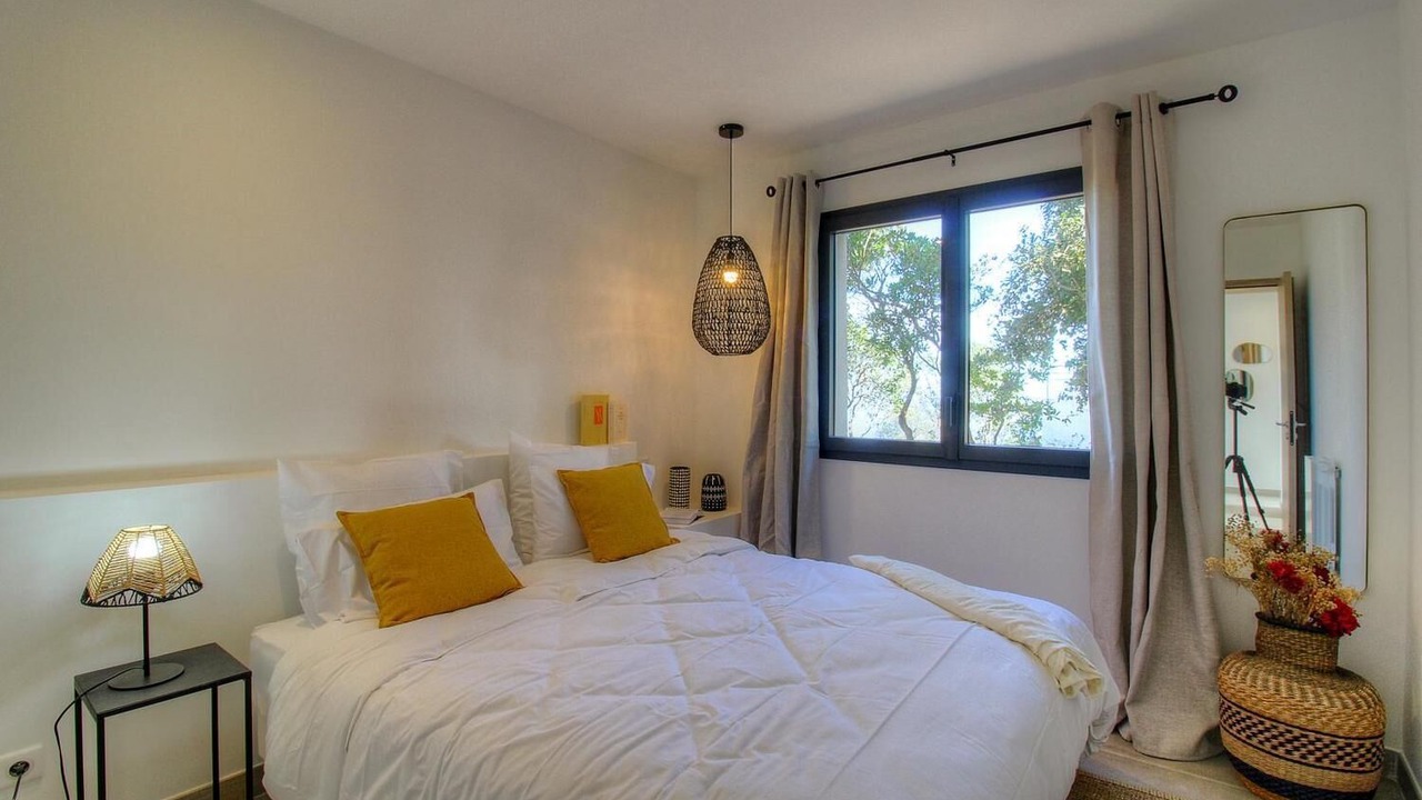 Photo of Bedroom in Sari-Solenzara