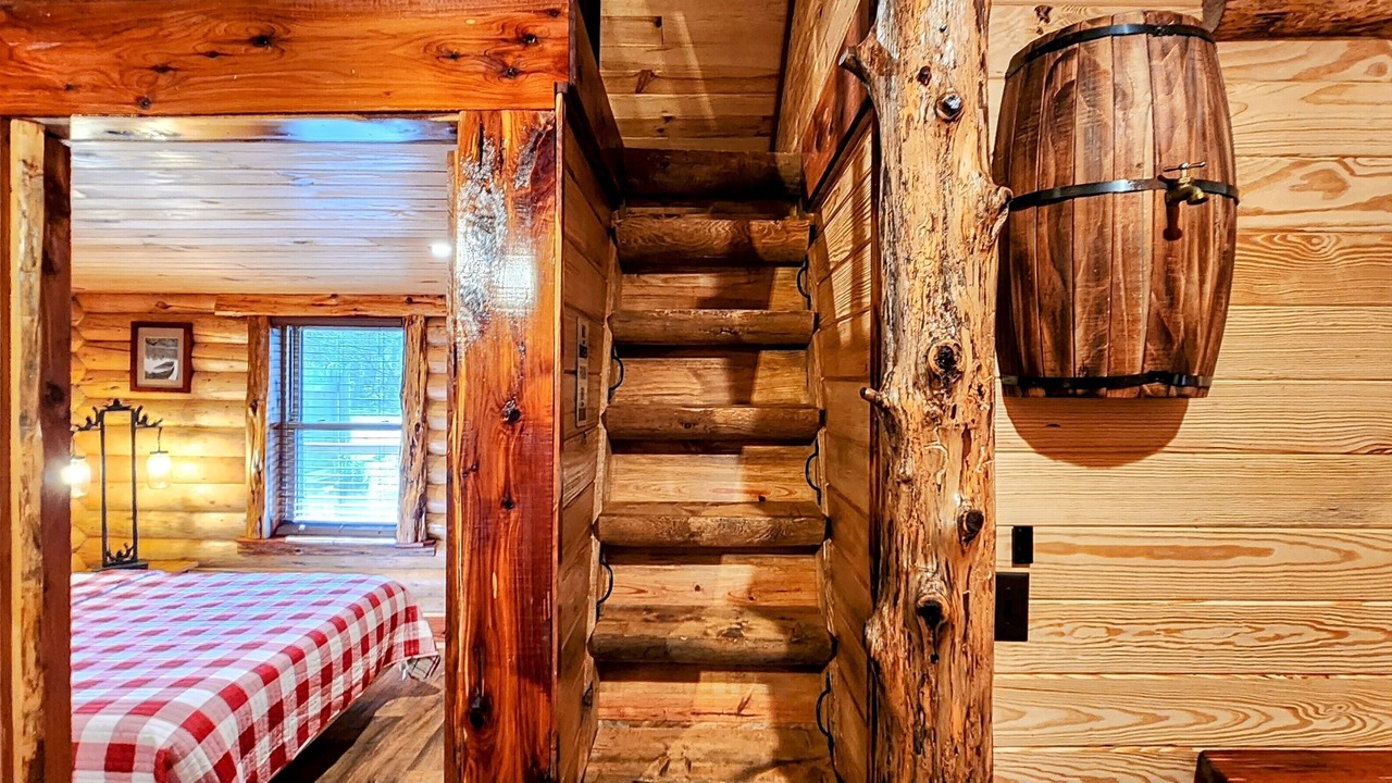 Photo of Bedroom in Mid America