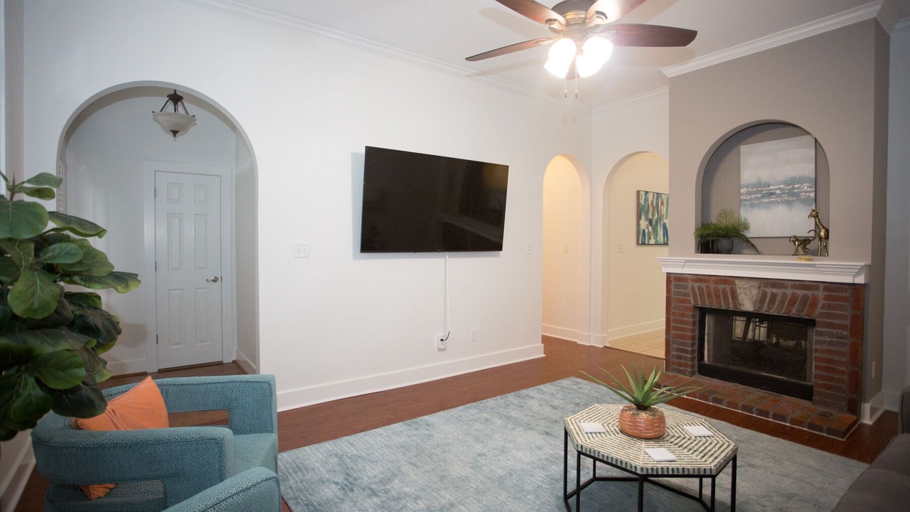 Photo of Livingroom in McCalla