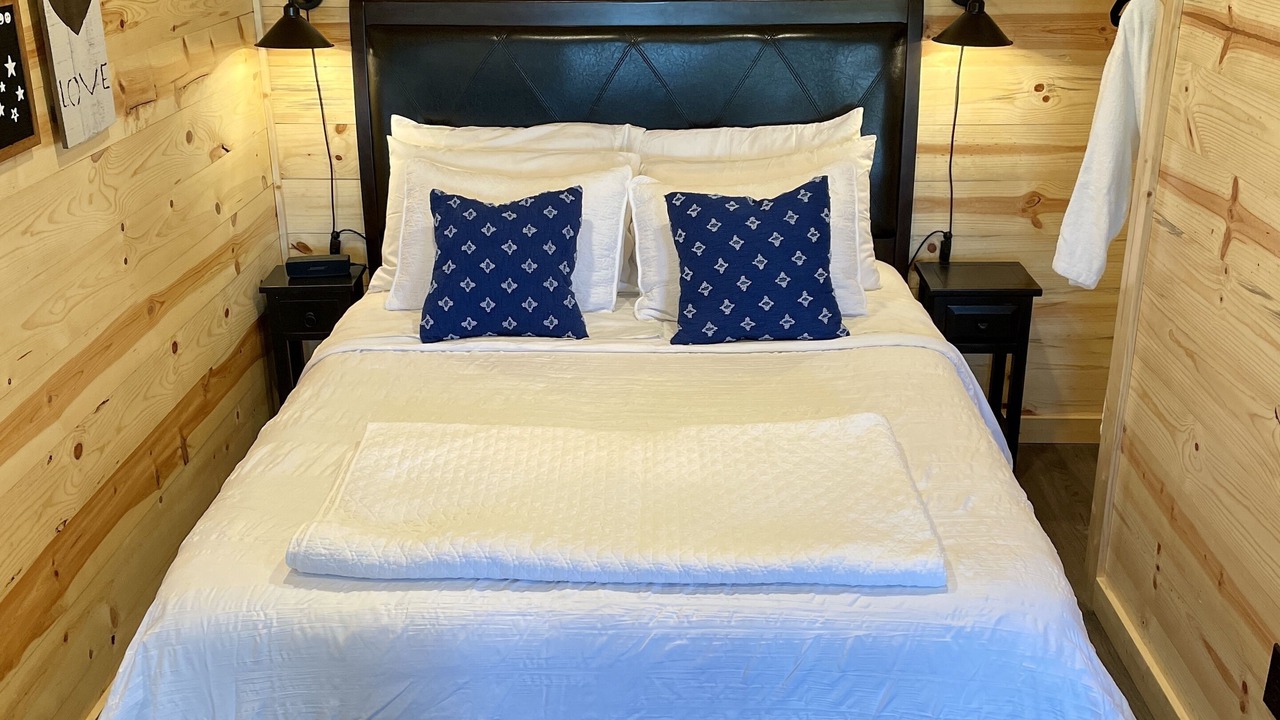 Photo of Bedroom in Grandview