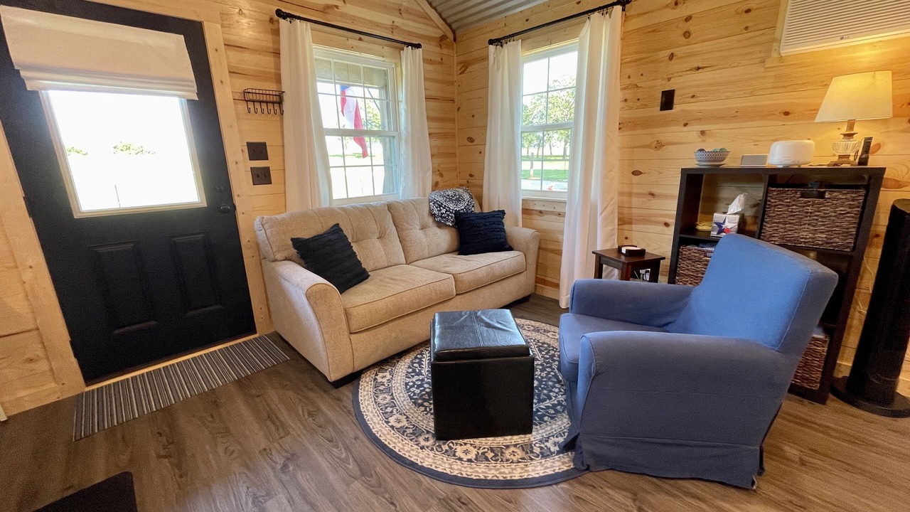 Photo of Livingroom in Grandview