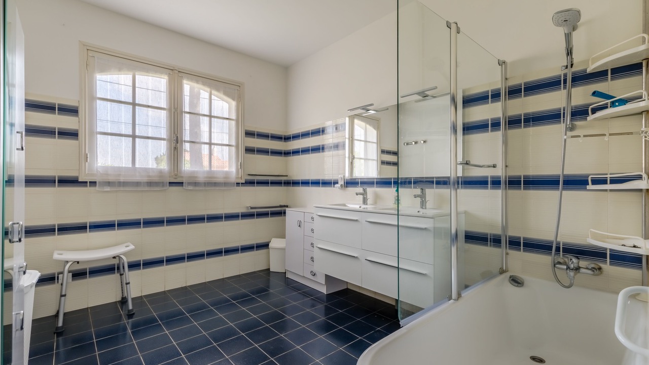 Photo of Bathroom in Bretignolles-sur-Mer