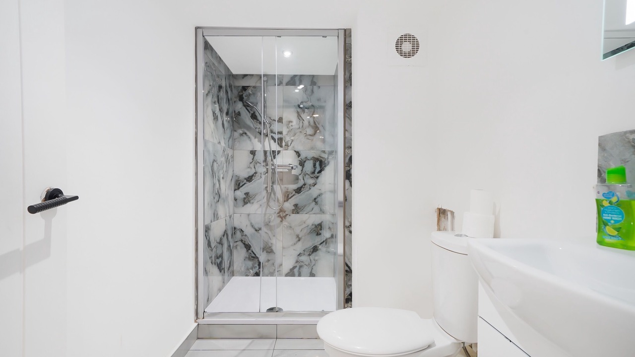 Photo of Bathroom in Castleford