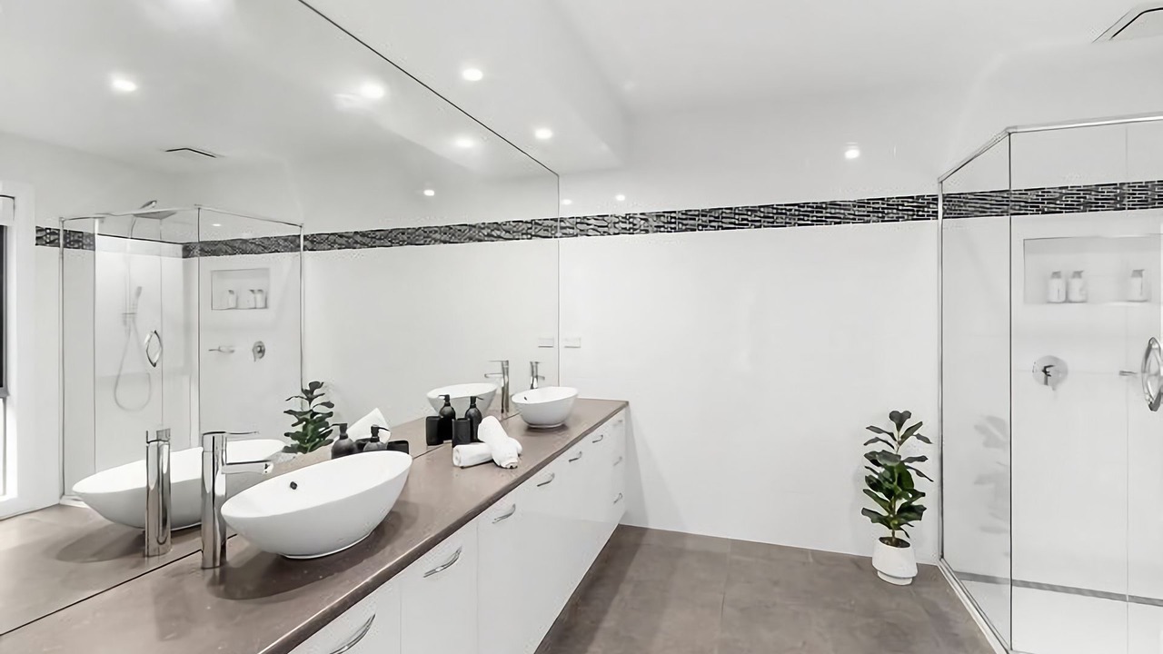 Photo of Bathroom in North Batemans Bay