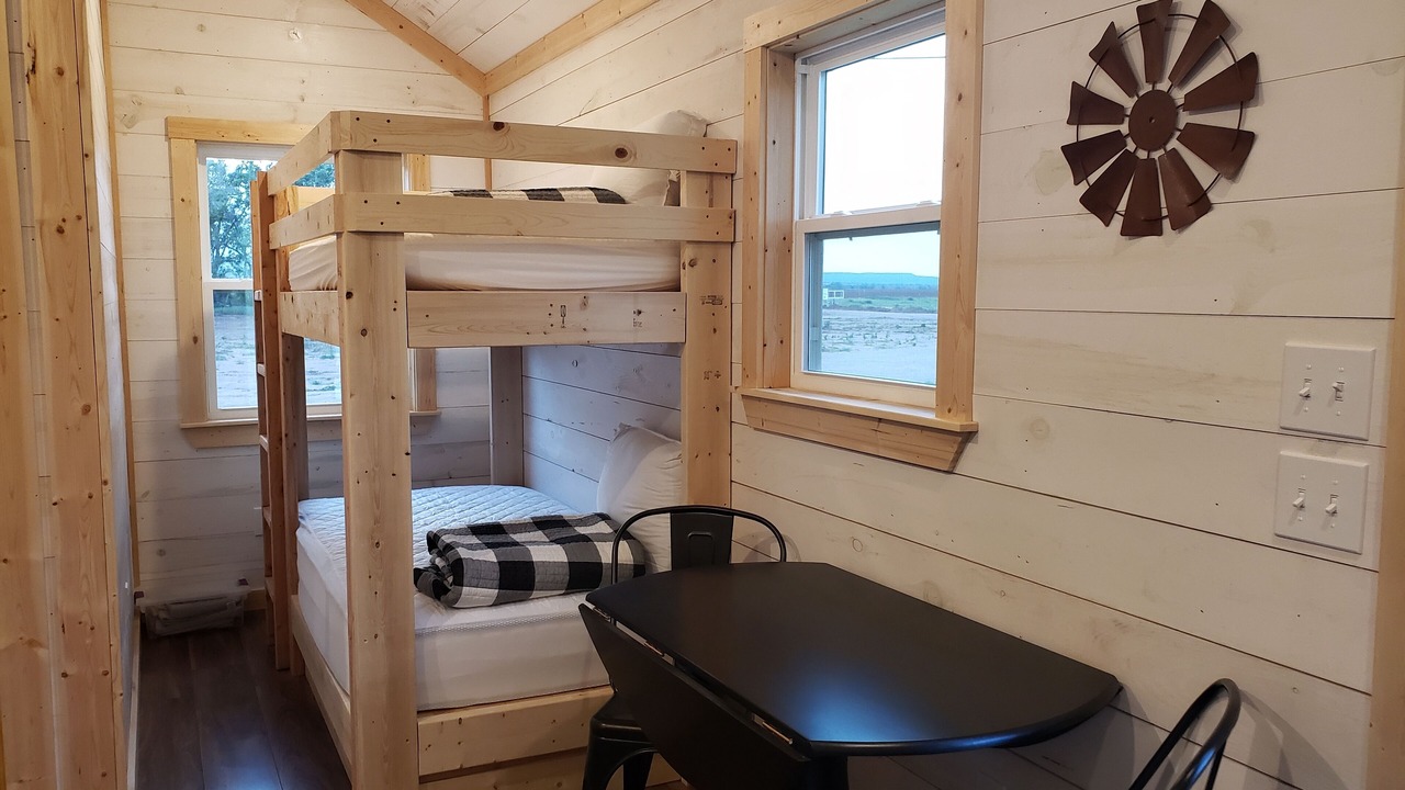 Photo of Bedroom in Flomot