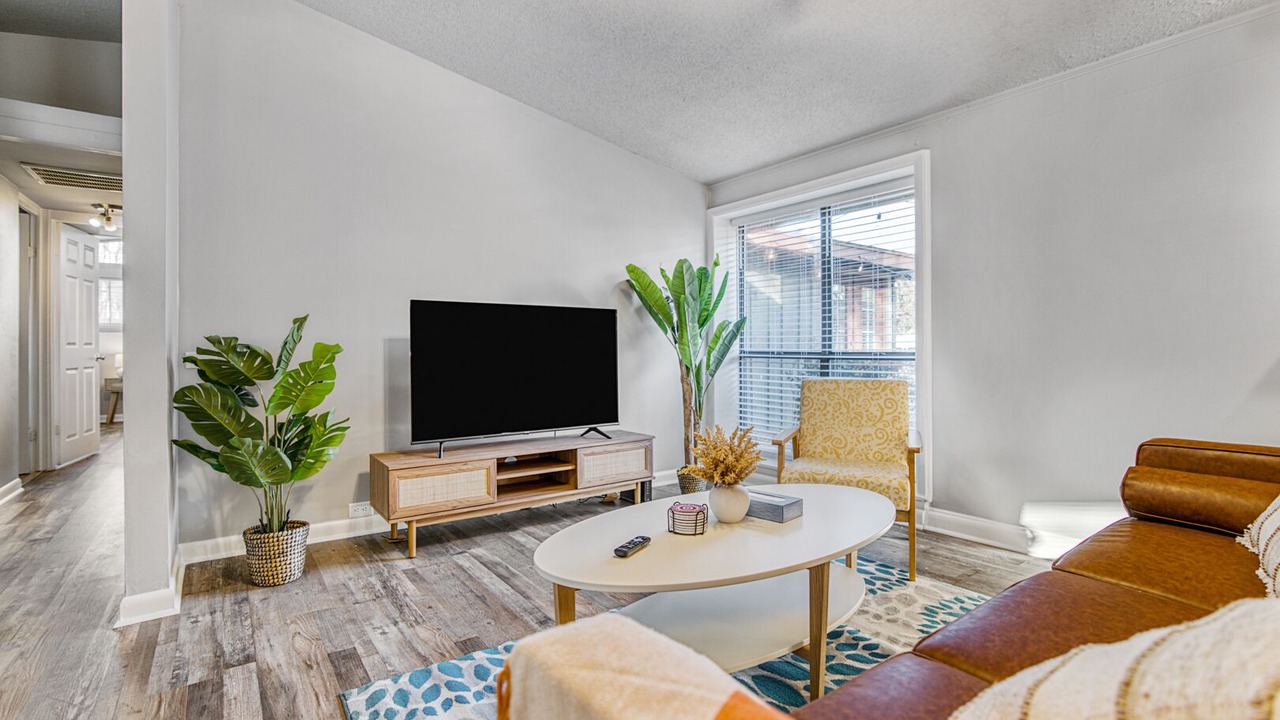 Photo of Livingroom in Jacksonville
