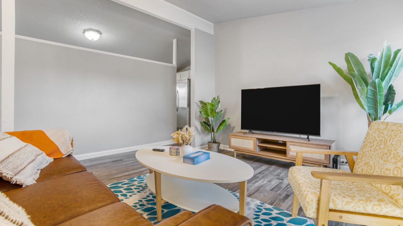 Photo of Livingroom in Jacksonville