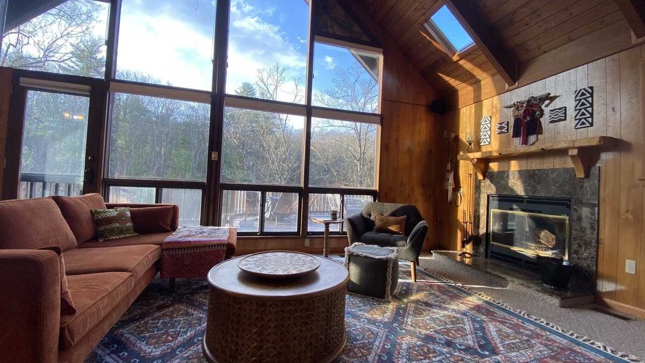 Photo of Livingroom in Mount Jackson