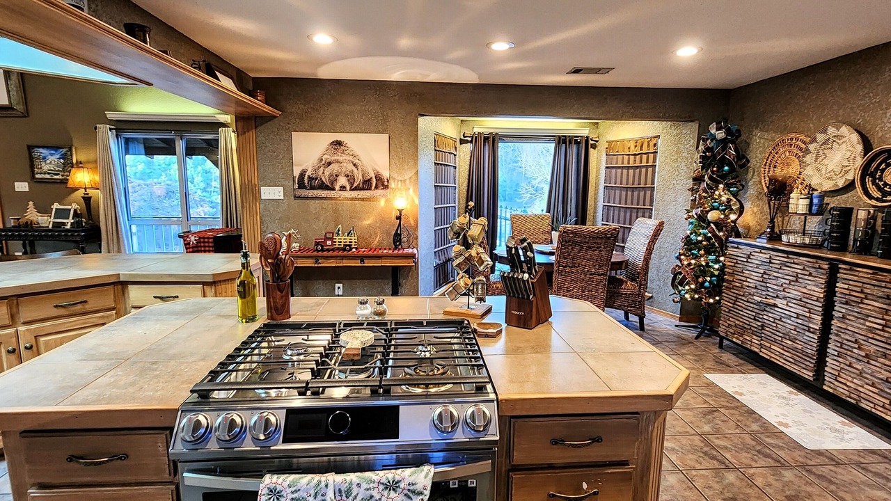 Photo of Kitchen in Royal