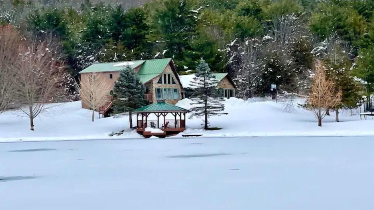 Photo of Outdoor in Clarksville