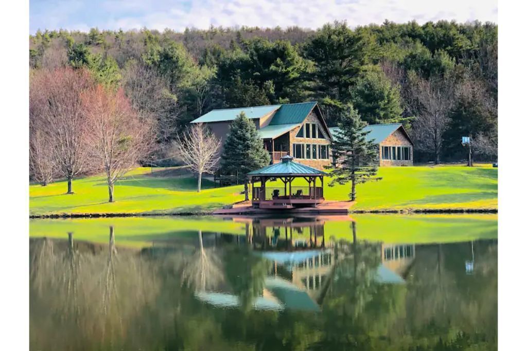 Photo of Outdoor in Clarksville
