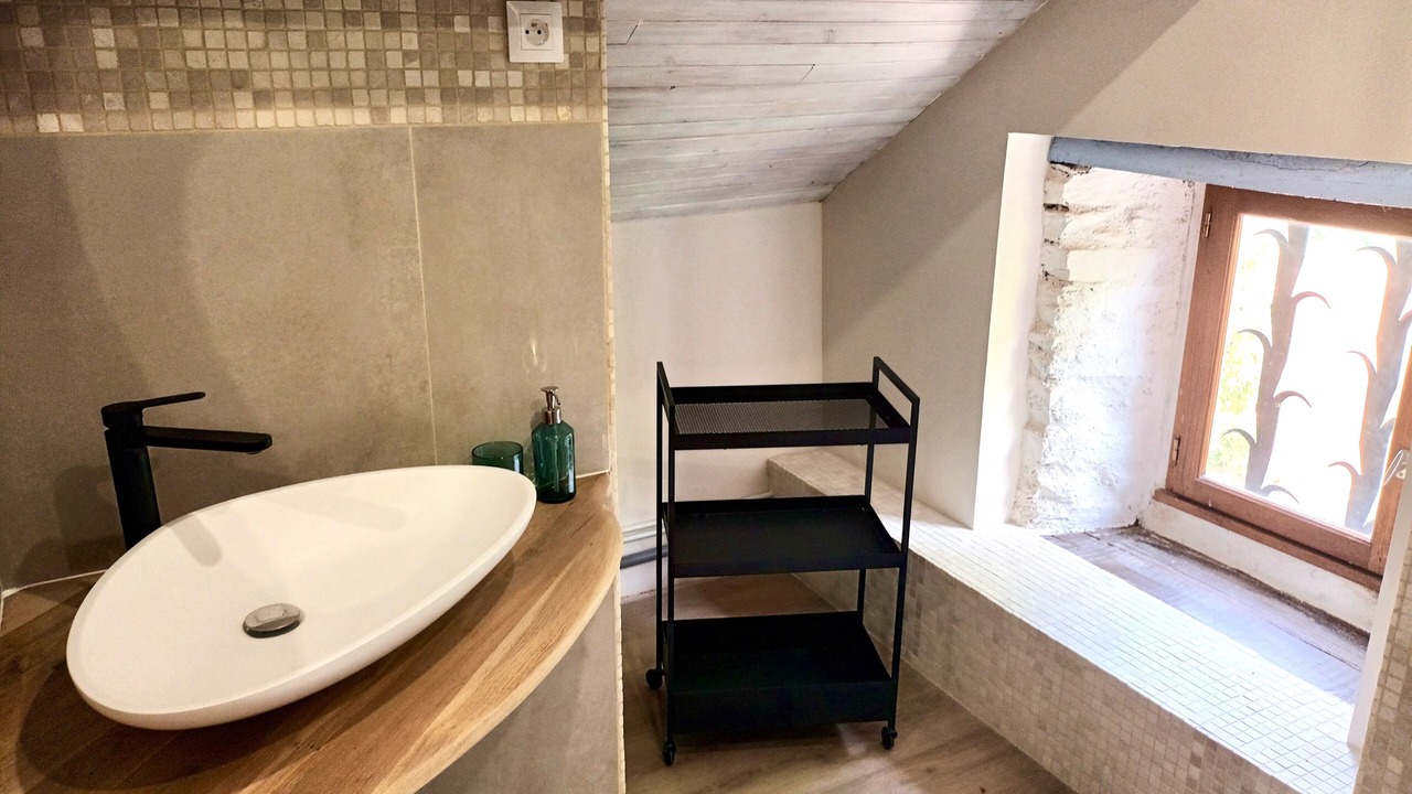 Photo of Bathroom in Crespin