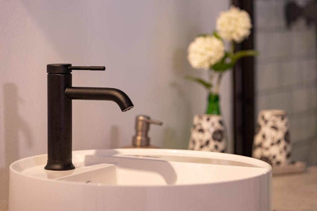 Photo of Bathroom in Tourbes