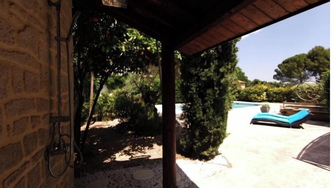 Photo of Patio Balcony in Tourbes